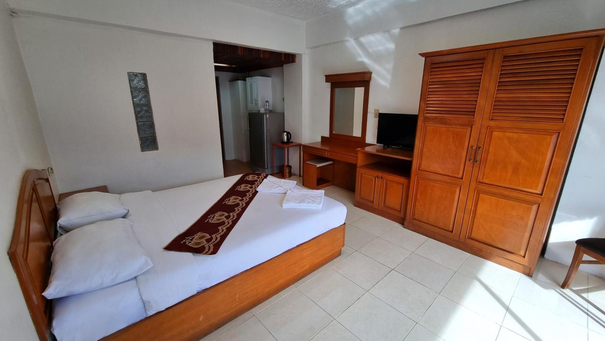 Arcadia Mansion Hotel Pattaya Exterior photo